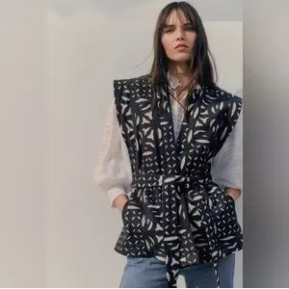 NWT Mango Black & White Gilet/Vest